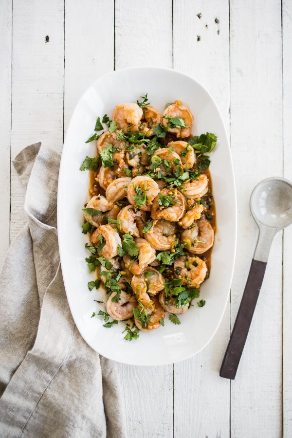 Szechuan Shrimp Stir Fry - This recipe is quick and easy to make and has a deliciously balanced sweet - salty - spicy Asian sauce everyone loves!