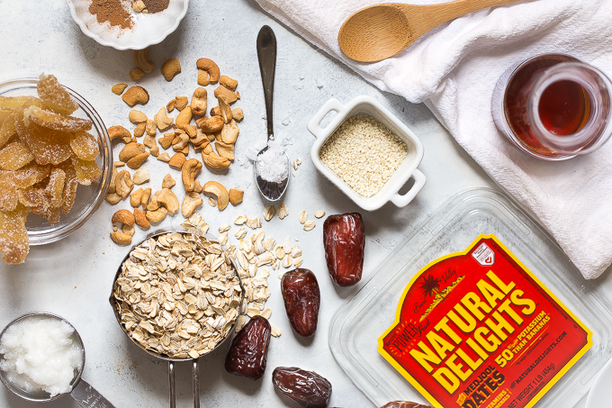Cashew Ginger Granola with Medjool Dates and Sesame Seeds Recipe - a healthy whole grain granola recipe with cashews, medjool dates, crystallized ginger, sesame seeds, and the warm flavors of cinnamon, allspice and ginger. 295 calories per filling, delicious  serving
