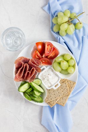 Adult Lunchable! Make your own delicious, healthy lunchable with salami (any deli meat), Arla cream cheese, sliced vegetables, and crackers! Great for a kid friendly school lunch