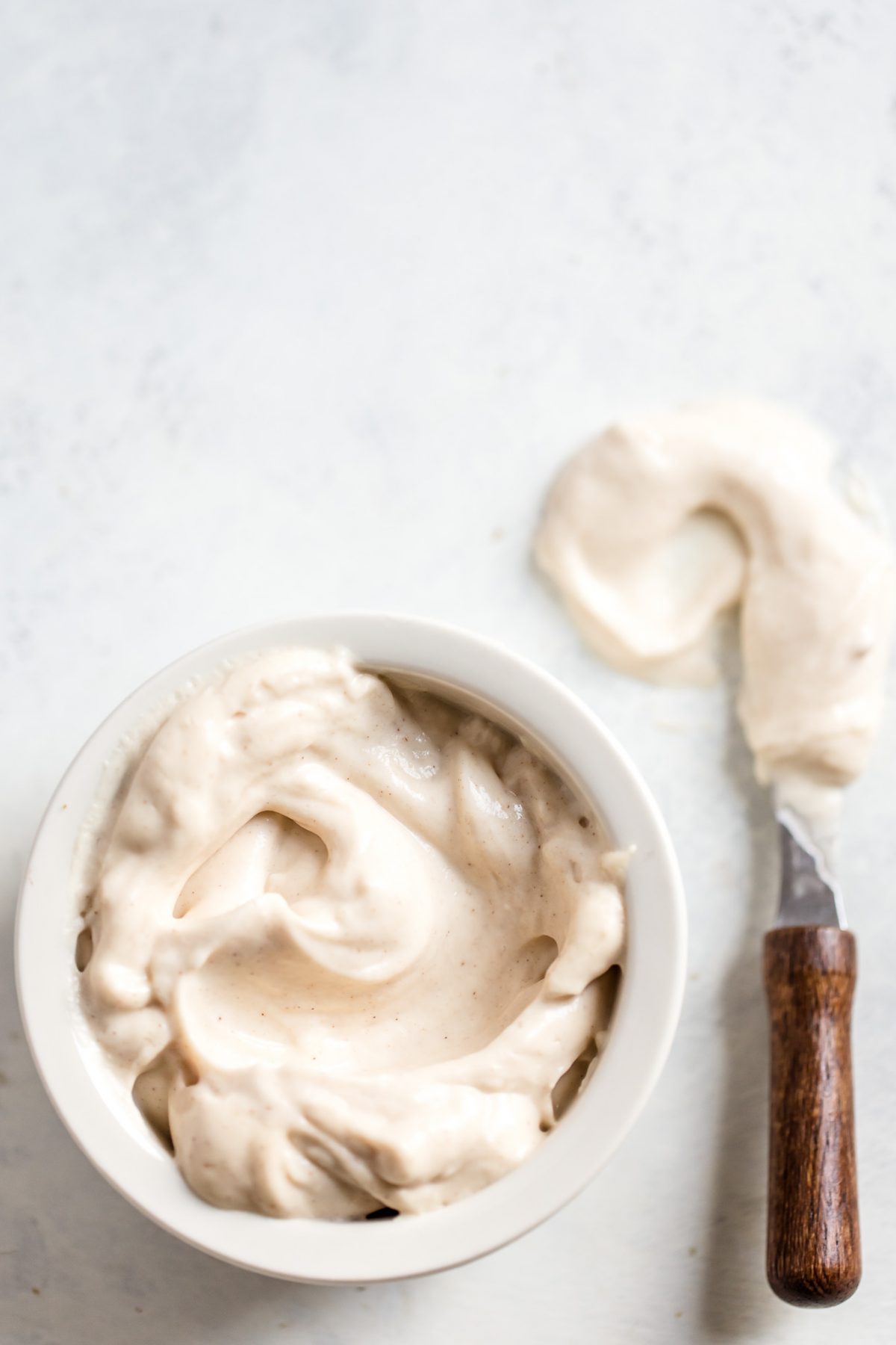 Naturally Sweetened Pumpkin Cupcakes with Maple Cream Cheese Frosting - made with no refined sugar! These are naturally sweetened with medjool date paste!